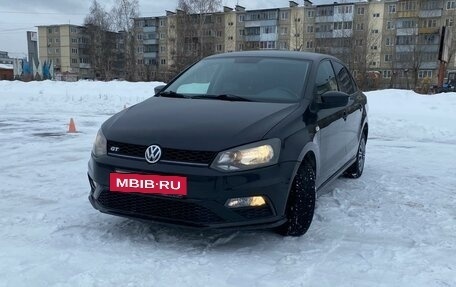 Volkswagen Polo VI (EU Market), 2012 год, 716 000 рублей, 14 фотография