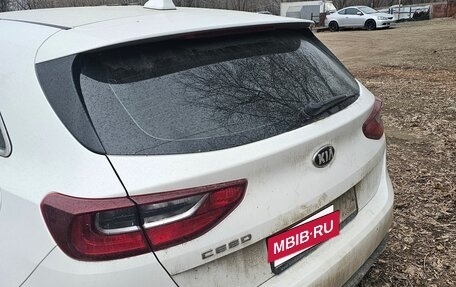 KIA cee'd III, 2019 год, 1 800 000 рублей, 3 фотография