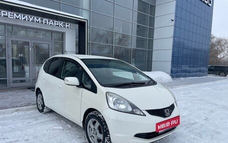 Honda Fit III, 2008 год, 650 000 рублей, 10 фотография