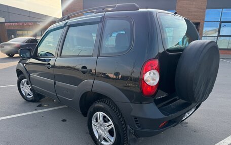 Chevrolet Niva I рестайлинг, 2017 год, 650 000 рублей, 8 фотография