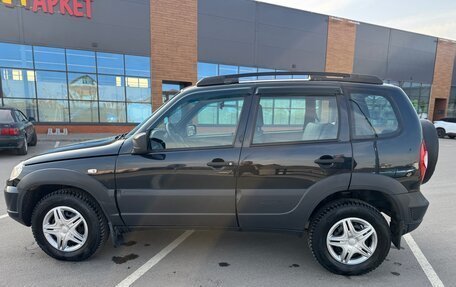 Chevrolet Niva I рестайлинг, 2017 год, 650 000 рублей, 9 фотография