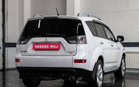 Mitsubishi Outlander III рестайлинг 3, 2010 год, 1 530 000 рублей, 6 фотография