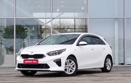 KIA cee'd III, 2021 год, 1 724 000 рублей, 1 фотография