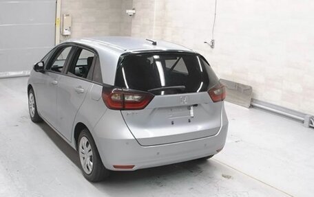 Honda Fit, 2021 год, 1 100 000 рублей, 2 фотография