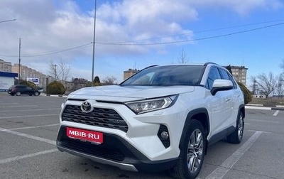 Toyota RAV4, 2020 год, 3 200 000 рублей, 1 фотография