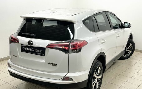 Toyota RAV4, 2016 год, 1 998 000 рублей, 9 фотография