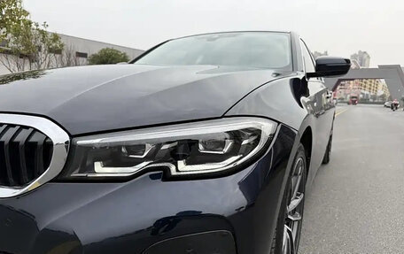 BMW 3 серия, 2021 год, 3 300 000 рублей, 4 фотография