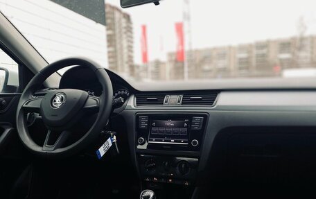 Skoda Rapid I, 2018 год, 1 090 000 рублей, 12 фотография