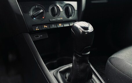 Skoda Rapid I, 2018 год, 1 090 000 рублей, 15 фотография