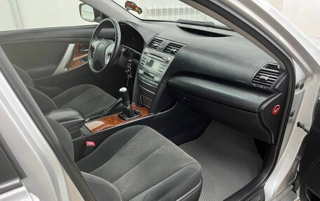 Toyota Camry, 2008 год, 1 099 000 рублей, 20 фотография