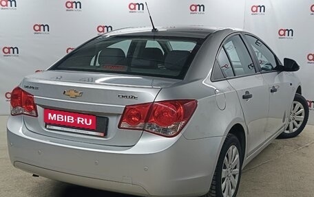 Chevrolet Cruze II, 2009 год, 599 000 рублей, 4 фотография