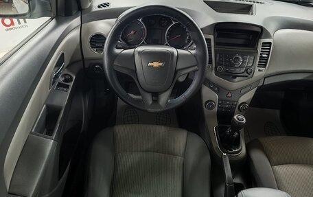 Chevrolet Cruze II, 2009 год, 599 000 рублей, 11 фотография