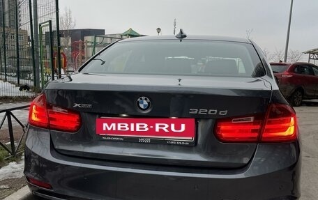 BMW 3 серия, 2014 год, 2 200 000 рублей, 3 фотография