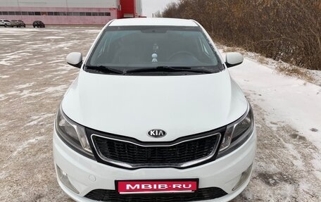 KIA Rio III рестайлинг, 2014 год, 725 000 рублей, 3 фотография