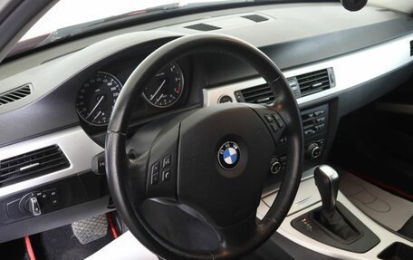 BMW 3 серия, 2010 год, 1 545 000 рублей, 14 фотография