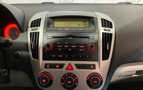 KIA cee'd I рестайлинг, 2009 год, 697 000 рублей, 15 фотография