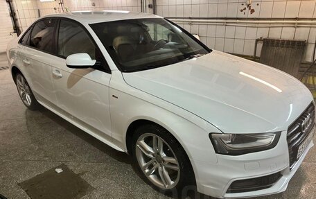 Audi A4, 2012 год, 1 950 000 рублей, 3 фотография