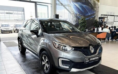 Renault Kaptur I рестайлинг, 2018 год, 1 500 000 рублей, 3 фотография