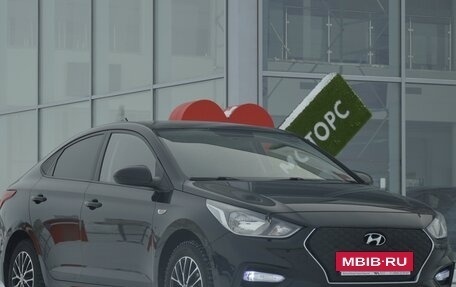 Hyundai Solaris II рестайлинг, 2018 год, 1 590 000 рублей, 3 фотография