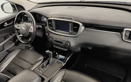 KIA Sorento III Prime рестайлинг, 2018 год, 3 280 000 рублей, 11 фотография