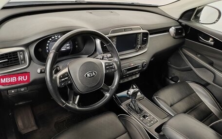 KIA Sorento III Prime рестайлинг, 2018 год, 3 280 000 рублей, 12 фотография