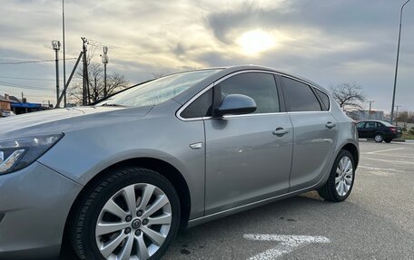 Opel Astra J, 2010 год, 915 000 рублей, 6 фотография