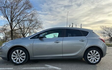 Opel Astra J, 2010 год, 915 000 рублей, 18 фотография