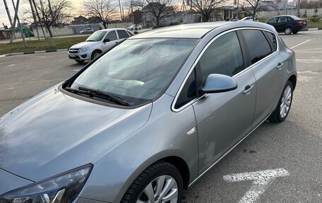 Opel Astra J, 2010 год, 915 000 рублей, 25 фотография