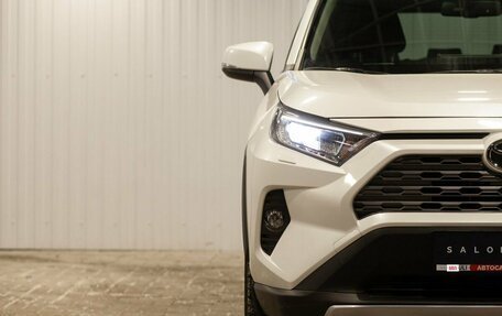 Toyota RAV4, 2021 год, 4 300 000 рублей, 4 фотография