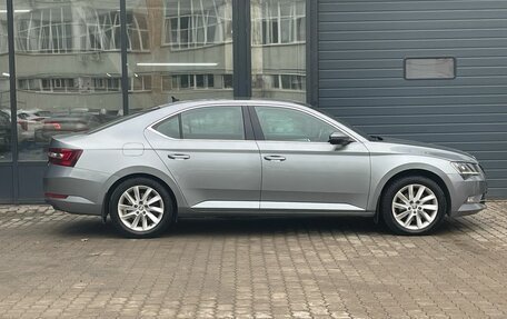 Skoda Superb III рестайлинг, 2016 год, 1 579 000 рублей, 2 фотография