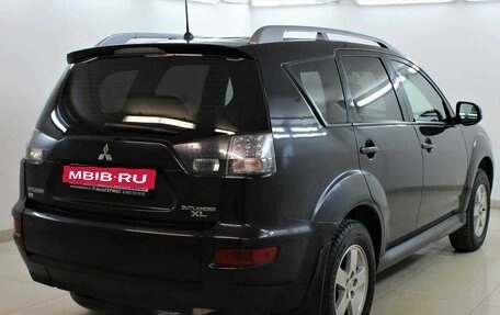 Mitsubishi Outlander III рестайлинг 3, 2010 год, 1 085 000 рублей, 4 фотография