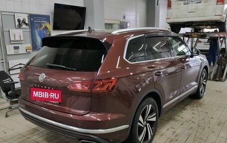 Volkswagen Touareg III, 2020 год, 4 945 000 рублей, 2 фотография