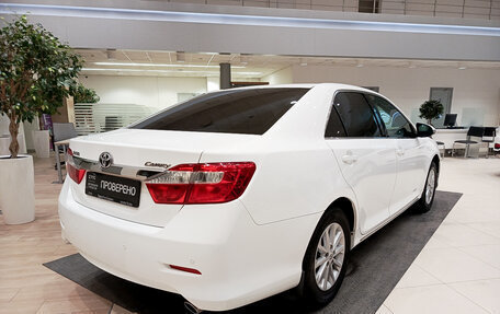 Toyota Camry, 2012 год, 1 570 000 рублей, 5 фотография