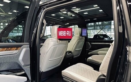 Cadillac Escalade V, 2024 год, 22 700 000 рублей, 28 фотография