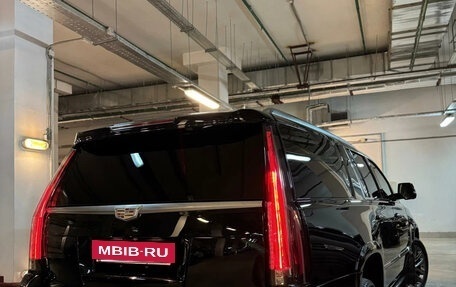 Cadillac Escalade IV, 2019 год, 6 990 000 рублей, 5 фотография