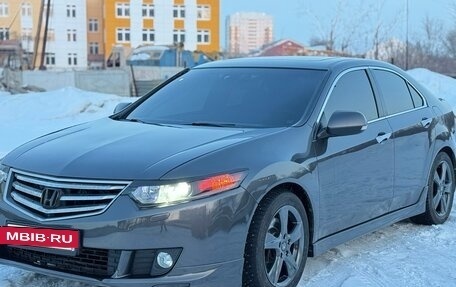 Honda Accord VIII рестайлинг, 2010 год, 995 000 рублей, 3 фотография