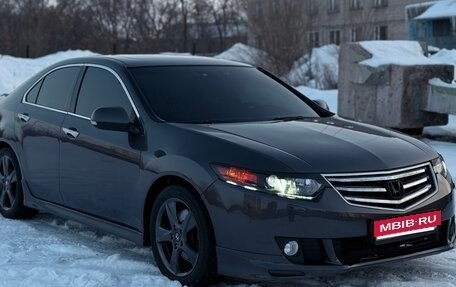 Honda Accord VIII рестайлинг, 2010 год, 995 000 рублей, 9 фотография