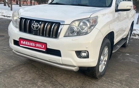 Toyota Land Cruiser Prado 150 рестайлинг 2, 2013 год, 3 400 000 рублей, 9 фотография