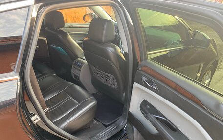 Cadillac SRX II рестайлинг, 2011 год, 1 590 000 рублей, 20 фотография