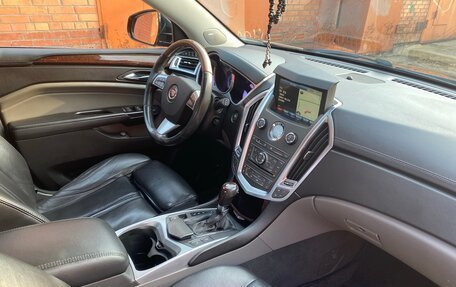 Cadillac SRX II рестайлинг, 2011 год, 1 590 000 рублей, 19 фотография