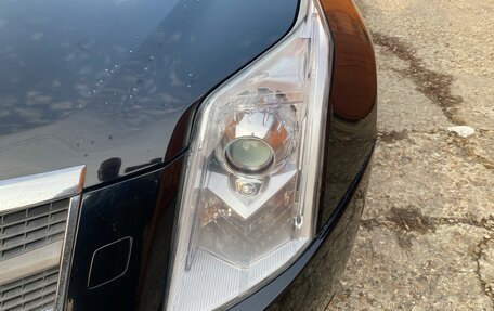 Cadillac SRX II рестайлинг, 2011 год, 1 590 000 рублей, 30 фотография