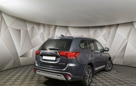 Mitsubishi Outlander III рестайлинг 3, 2019 год, 1 845 000 рублей, 2 фотография