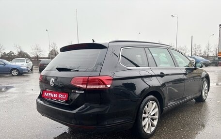 Volkswagen Passat B8 рестайлинг, 2017 год, 1 760 000 рублей, 4 фотография