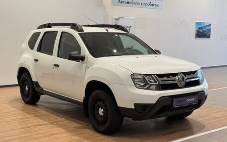 Renault Duster I рестайлинг, 2018 год, 880 000 рублей, 3 фотография