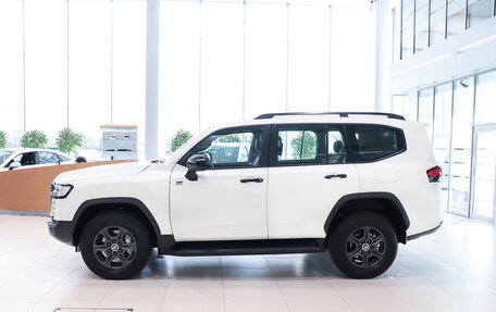 Toyota Land Cruiser, 2024 год, 16 990 000 рублей, 4 фотография