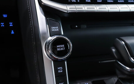 Toyota Land Cruiser, 2024 год, 16 990 000 рублей, 24 фотография