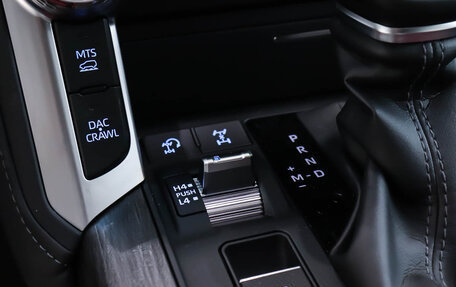 Toyota Land Cruiser, 2024 год, 16 990 000 рублей, 25 фотография