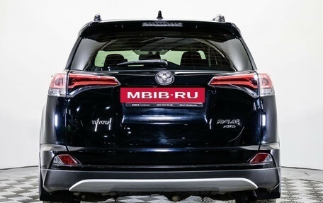 Toyota RAV4, 2019 год, 2 399 000 рублей, 6 фотография