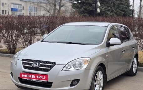 KIA cee'd I рестайлинг, 2007 год, 700 000 рублей, 4 фотография