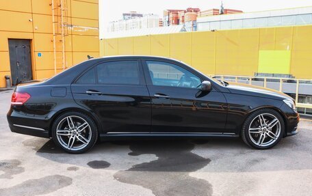Mercedes-Benz E-Класс, 2014 год, 2 750 000 рублей, 4 фотография